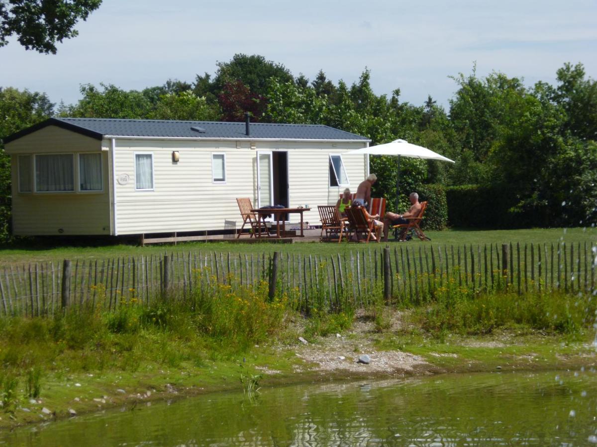 Hotel Chalet Wilbertoord Exterior foto